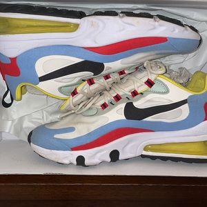 Air Max 270 React